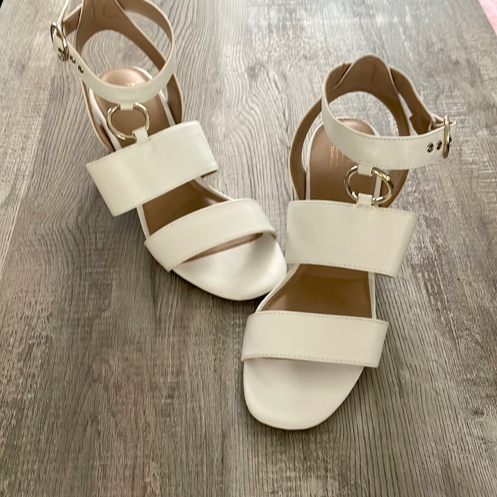Women’s Heels- Never Worn